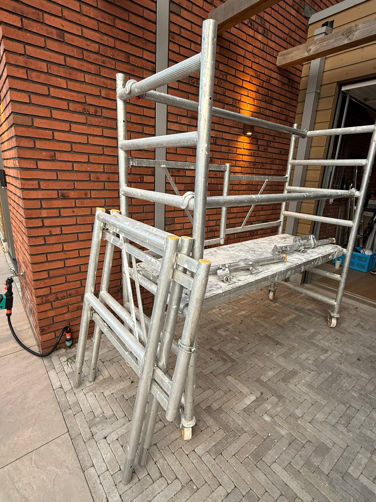 Custers rolsteiger kamersteiger 4 meter werkhoogte, Doe-het-zelf en Verbouw, Ophalen, Gebruikt, Rolsteiger of Kamersteiger