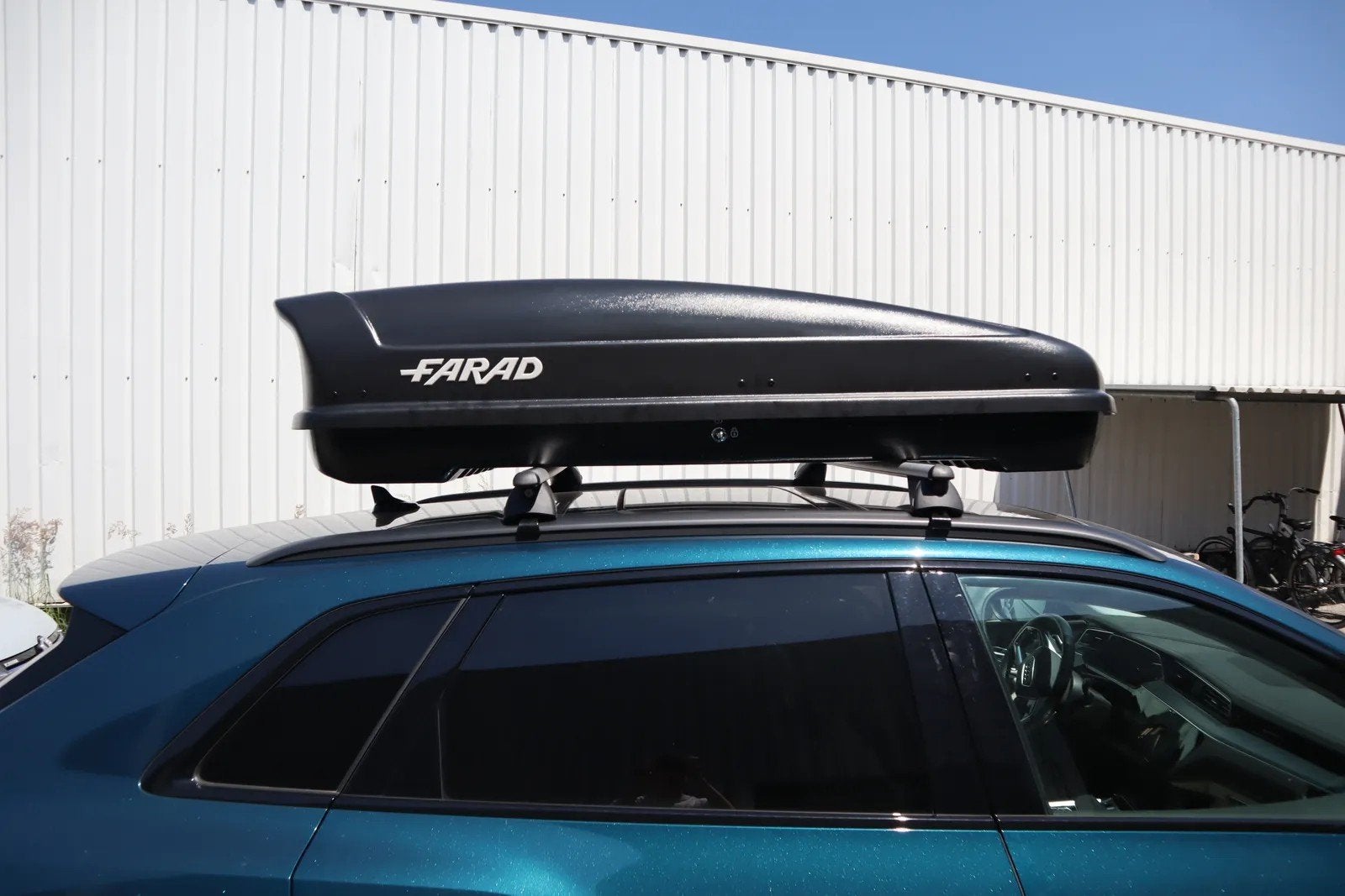 Farad Koral N20 Dakkoffer 480L - Zwart, Ophalen, Gebruikt
