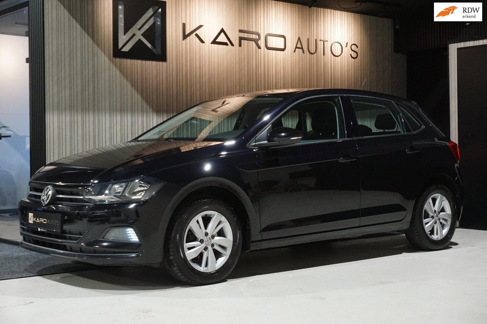 Volkswagen Polo 1.0 TSI Comfort Cruise Airco Pdc Lmv 1e Eig., Auto's, Voorwielaandrijving, Stof, Gebruikt, Zwart