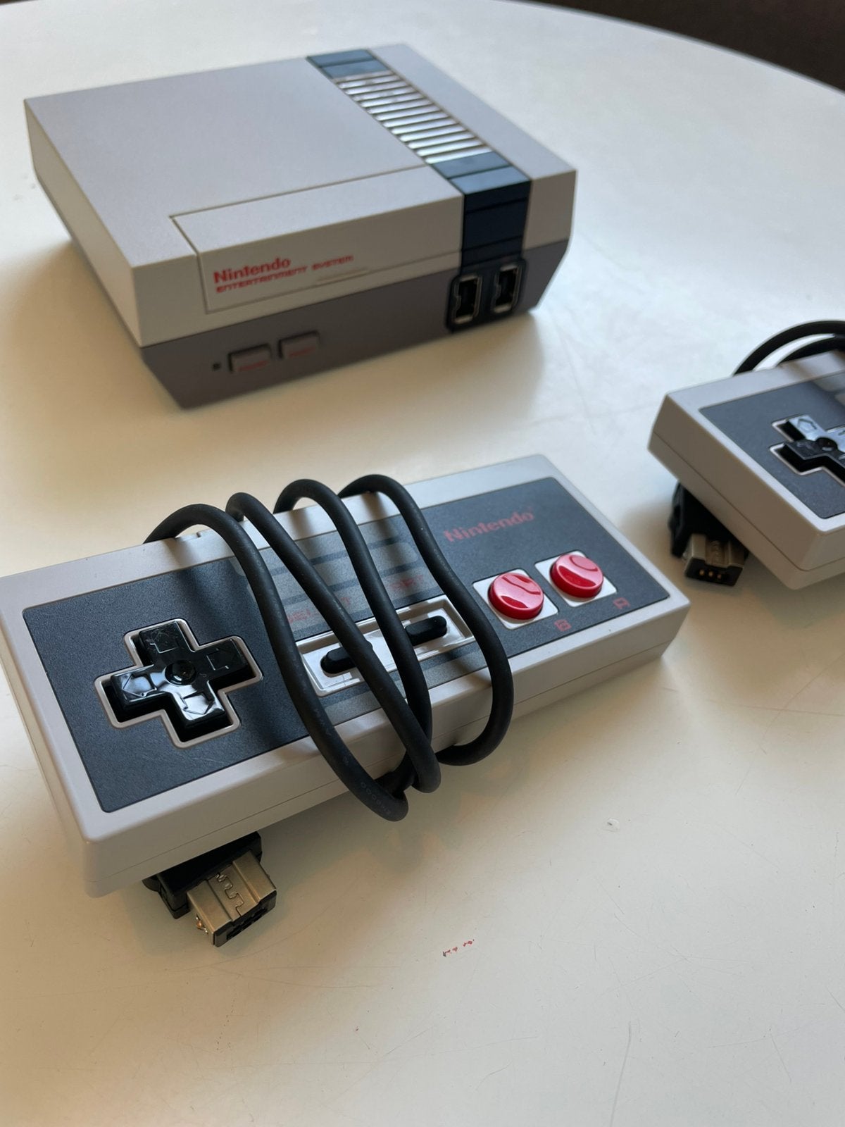 Nintendo Classic Mini NES – compleet, nieuwstaat en met doos, Ophalen of Verzenden, Zo goed als nieuw, Switch, Overige controllers