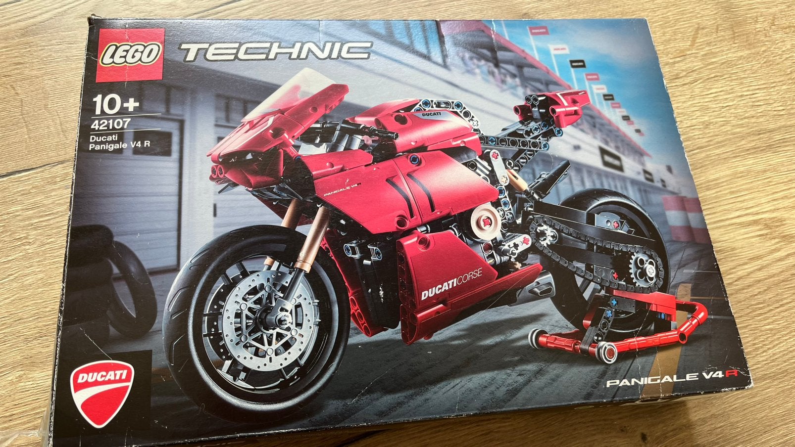 Technisch lego pakket Ducati motor 10+, Kinderen en Baby's, Speelgoed | Duplo en Lego, Ophalen of Verzenden, Zo goed als nieuw