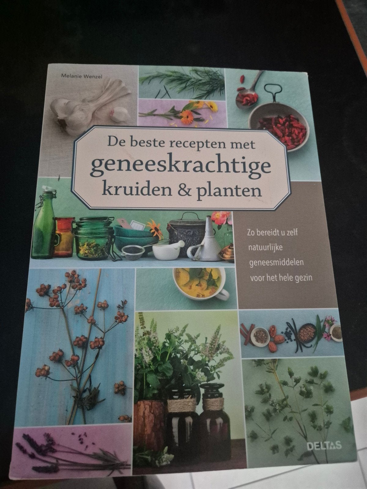 De beste recepten met geneeskrachtige kruiden & planten, Boeken, Ophalen of Verzenden, Zo goed als nieuw, Kruiden en Alternatief