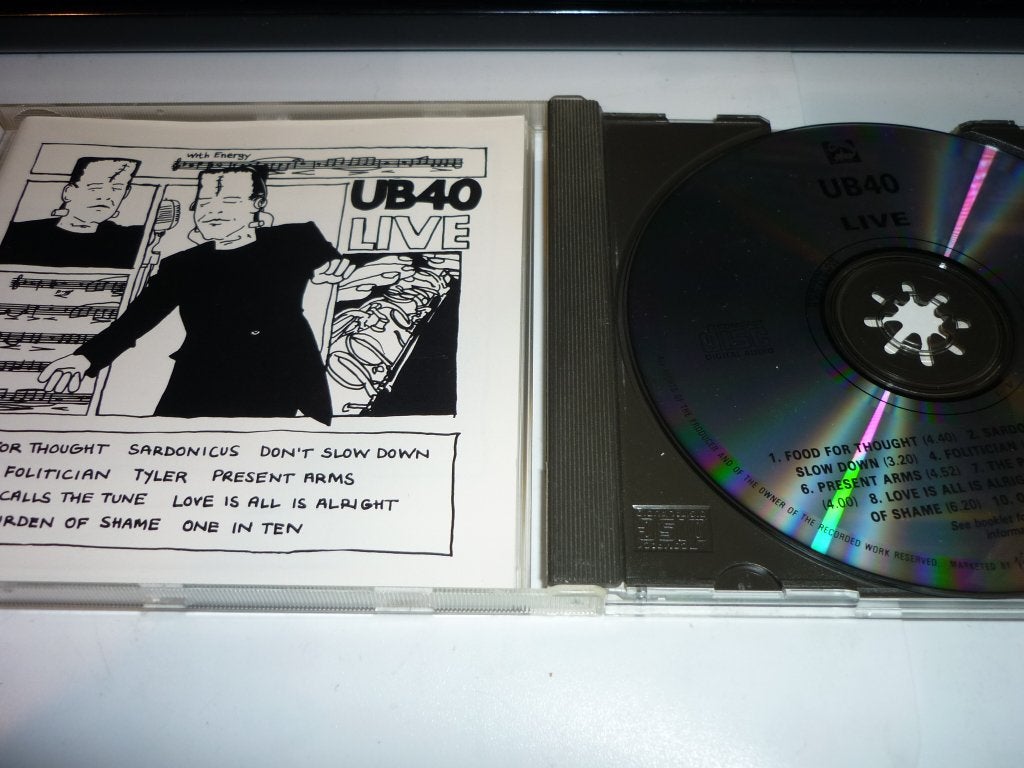 UB40 cd verzameling, Verzenden, Gebruikt