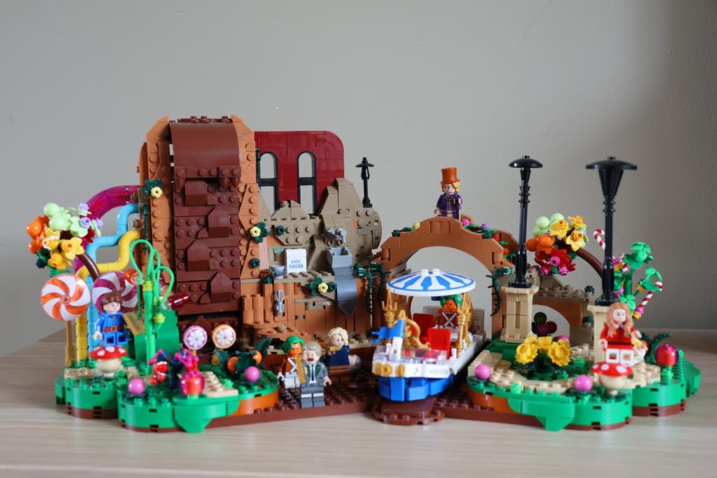 LEGO Ideas Willy Wonka & de Chocoladefabriek  21360, Lego, Ophalen of Verzenden, Complete set, Compleet