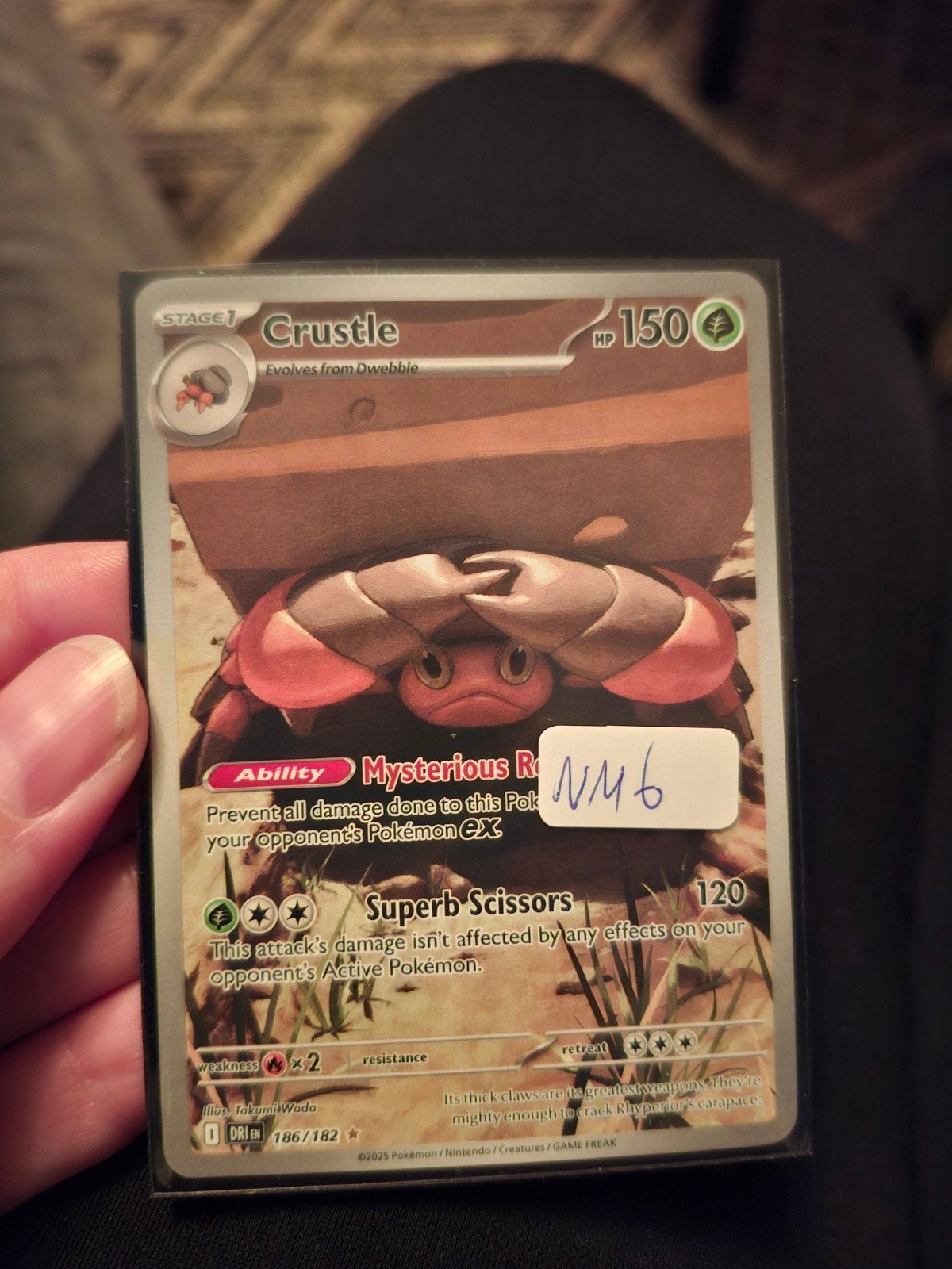 Pokémon Kaart Crustle 186/182 NM, Ophalen of Verzenden, Zo goed als nieuw, Losse kaart