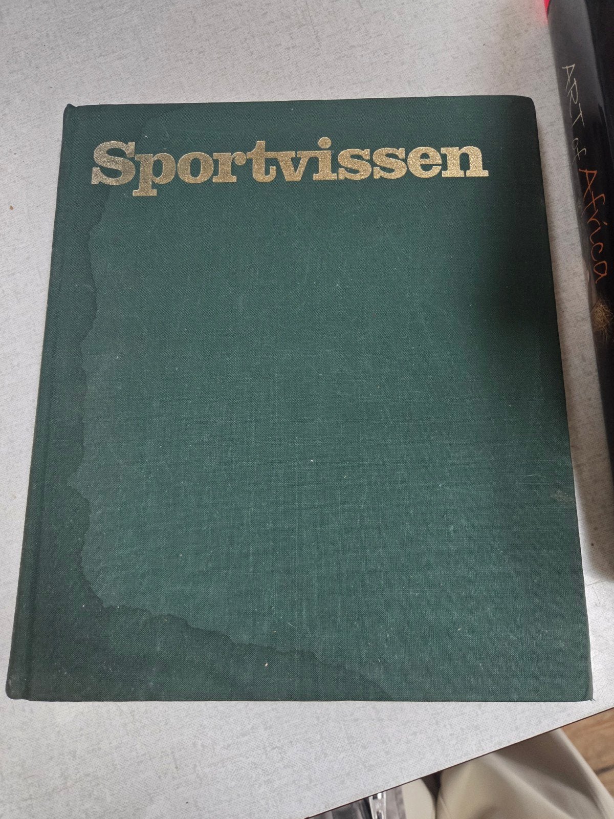 Sportvissen: Alles over het beste viswater in Europa, Ophalen of Verzenden, Gelezen, Tony Long, Watersport en Hengelsport