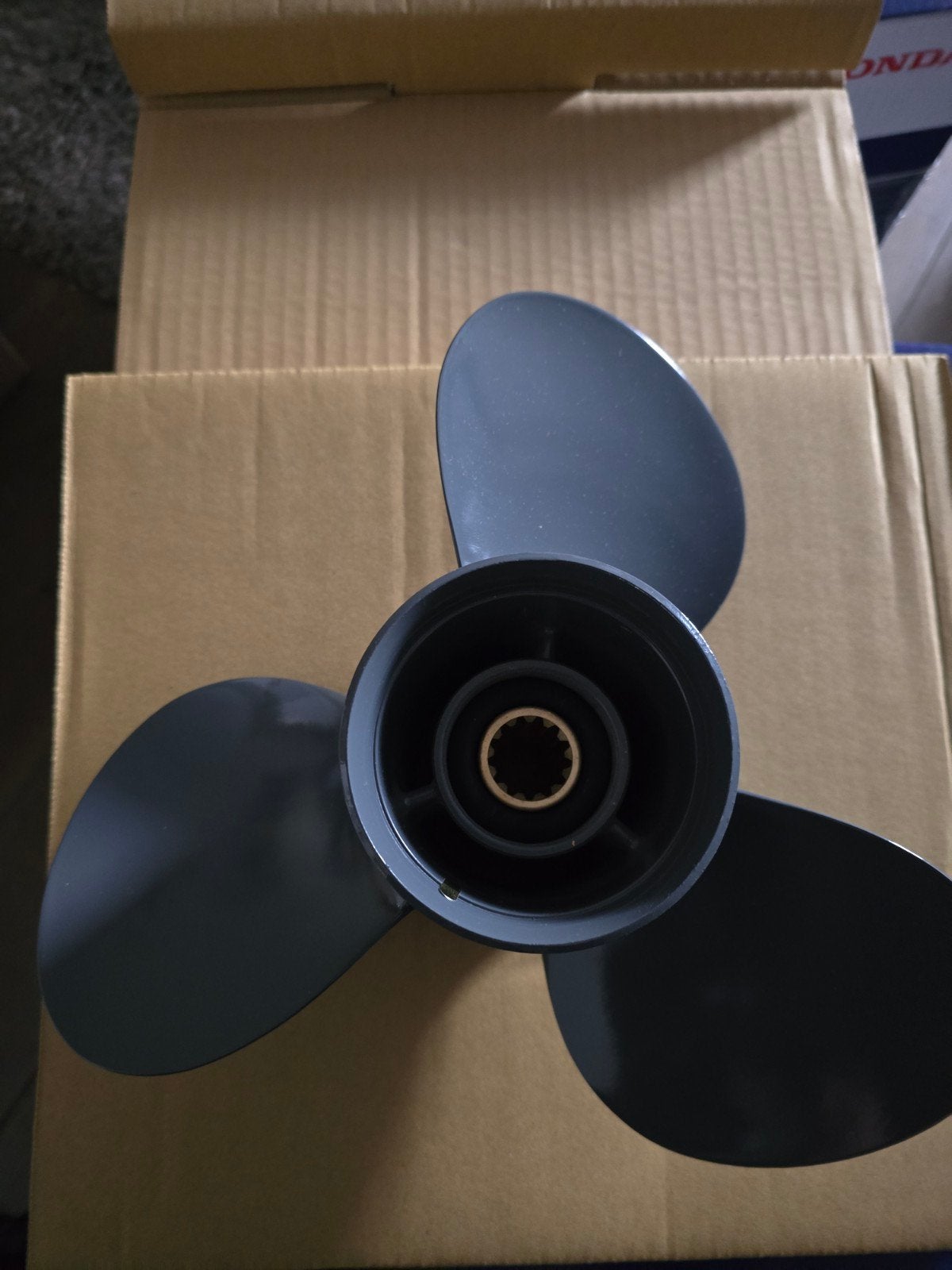 Honda orginele propeller 11.1x13 helemaal nieuw in de doos, Watersport en Boten, Ophalen of Verzenden, Nieuw, Motor en Techniek