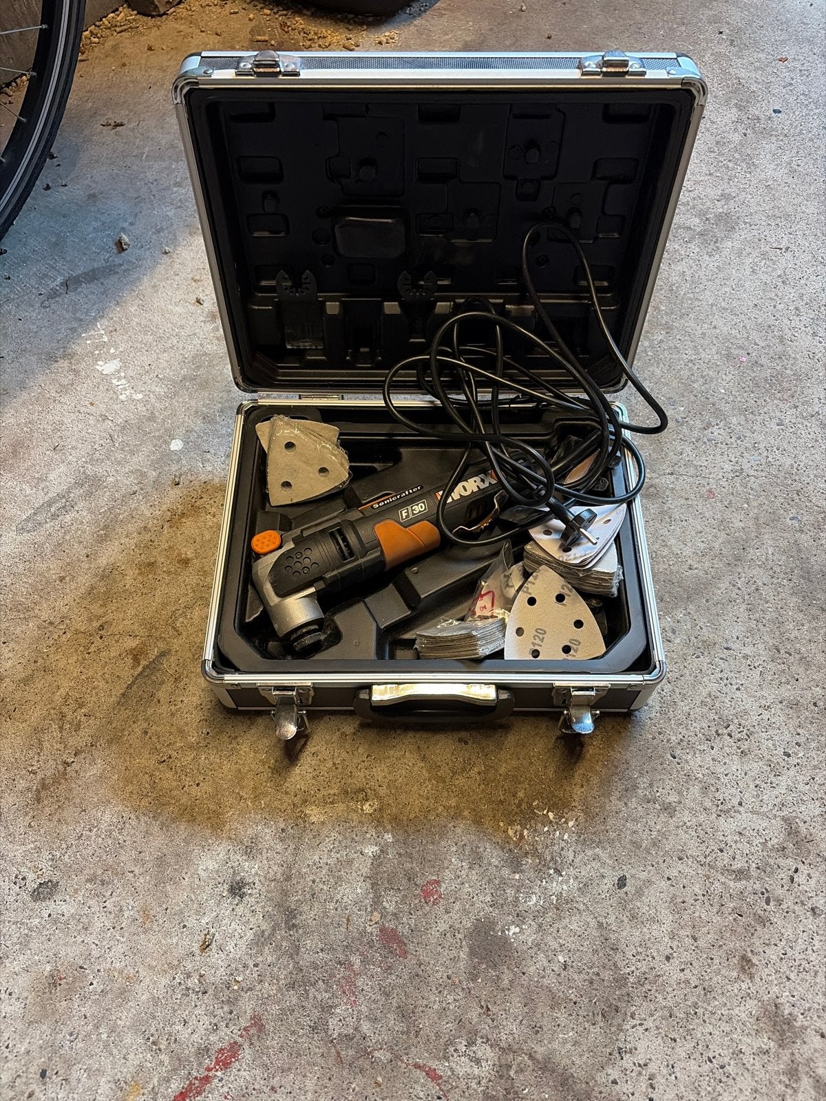 Worx Sonicrafter F30 Multitool in Koffer met Accessoires, Ophalen, Gebruikt