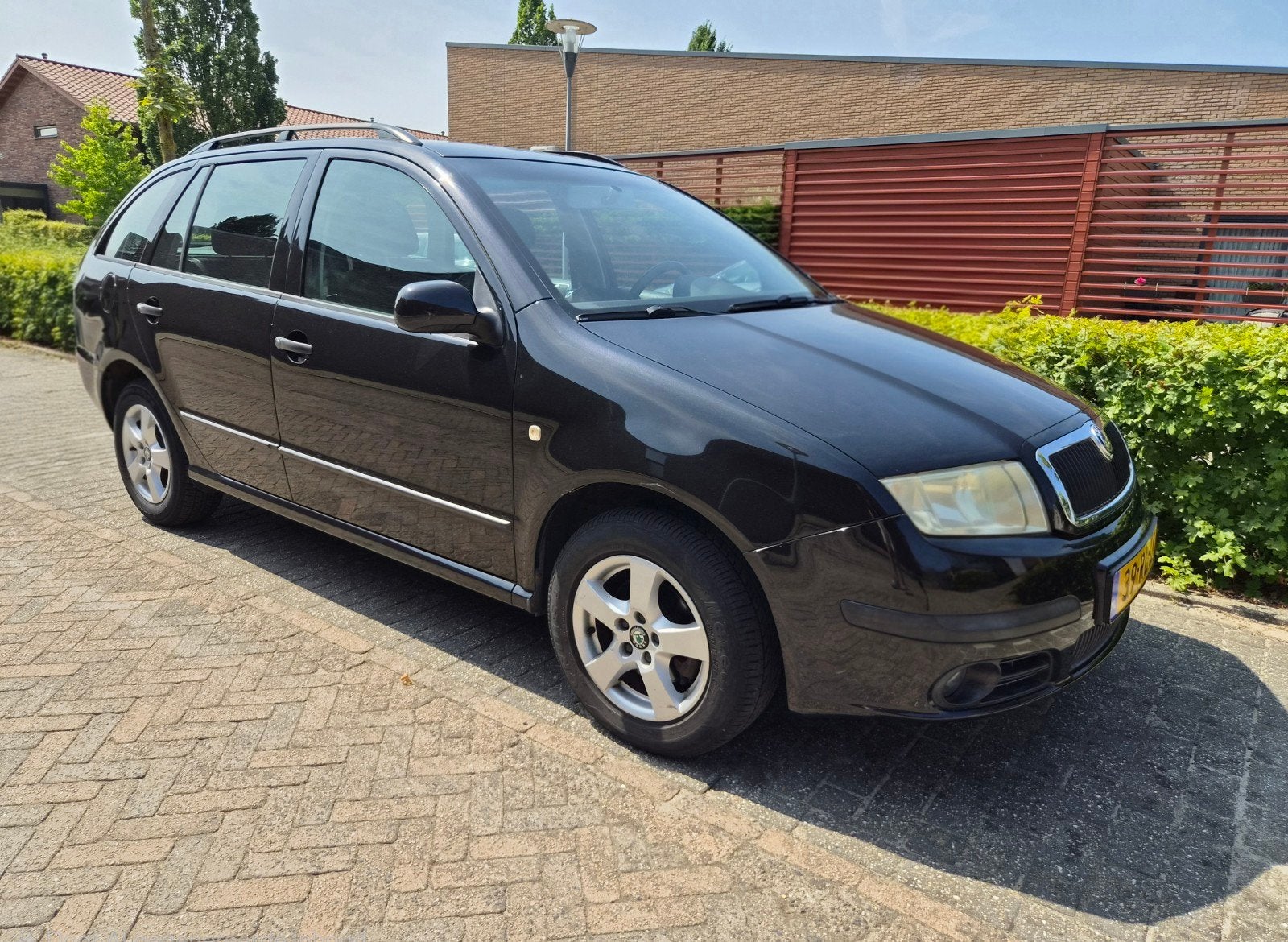 Skoda Fabia Combi - 1.2 HTP Elegance (12V, 64 PK) - Facelift, Voorwielaandrijving, 64 pk, 1198 cc, Origineel Nederlands