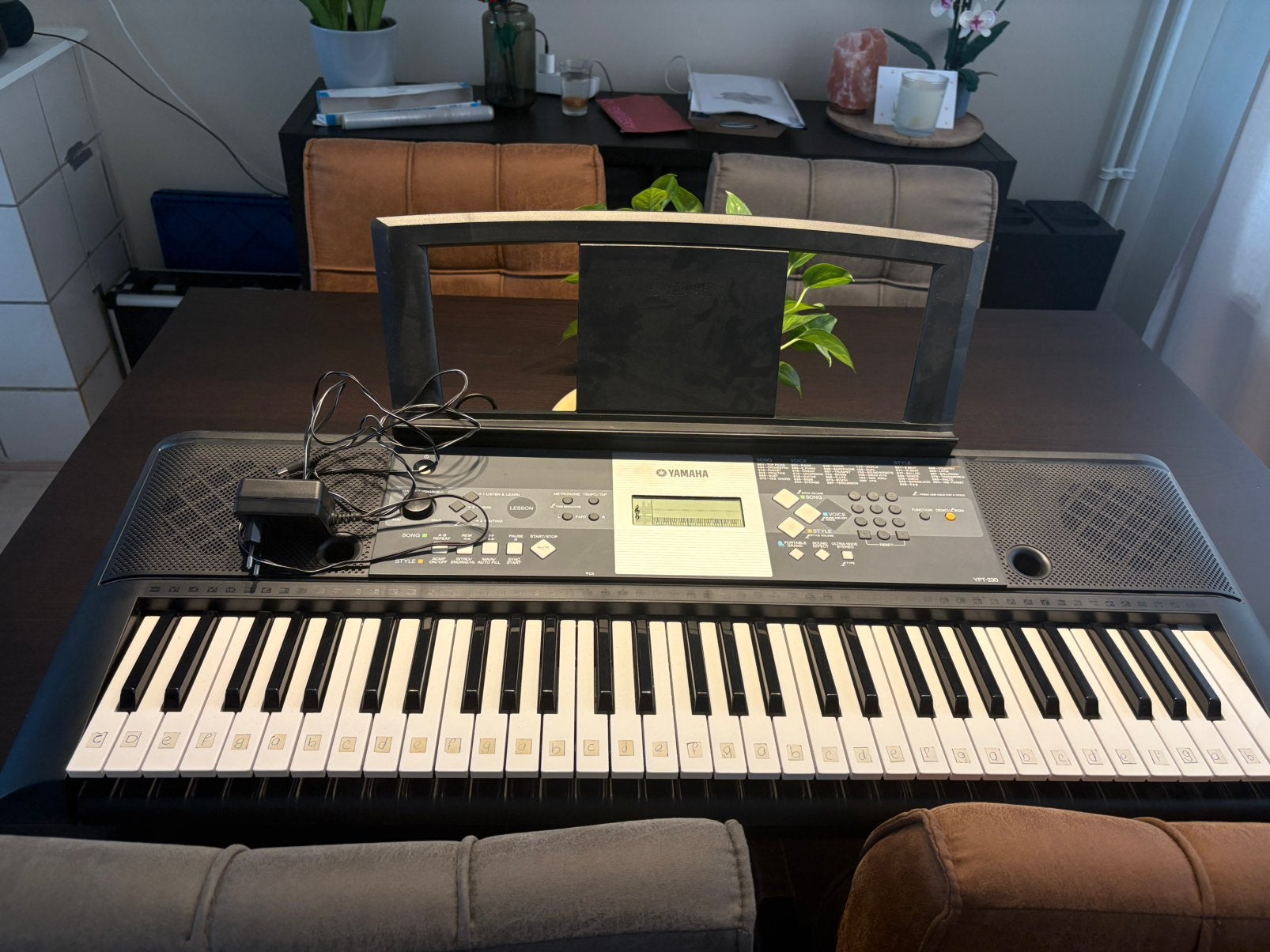 Yamaha ypt- 230 met standaard, Muziek en Instrumenten, Keyboards, Ophalen, 61 toetsen, Yamaha, Zo goed als nieuw