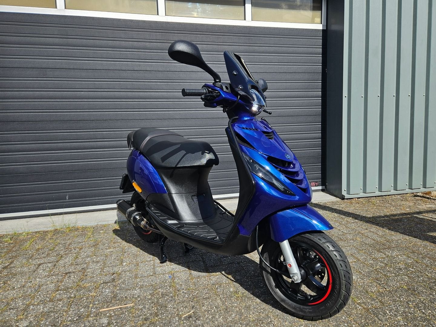 PIAGGIO ZIP 50 4T E5 BJ 2021 BROM BMW BLEU 4070KM + OPTIES, Onbekend, Ophalen of Verzenden, Zo goed als nieuw, Onbekend