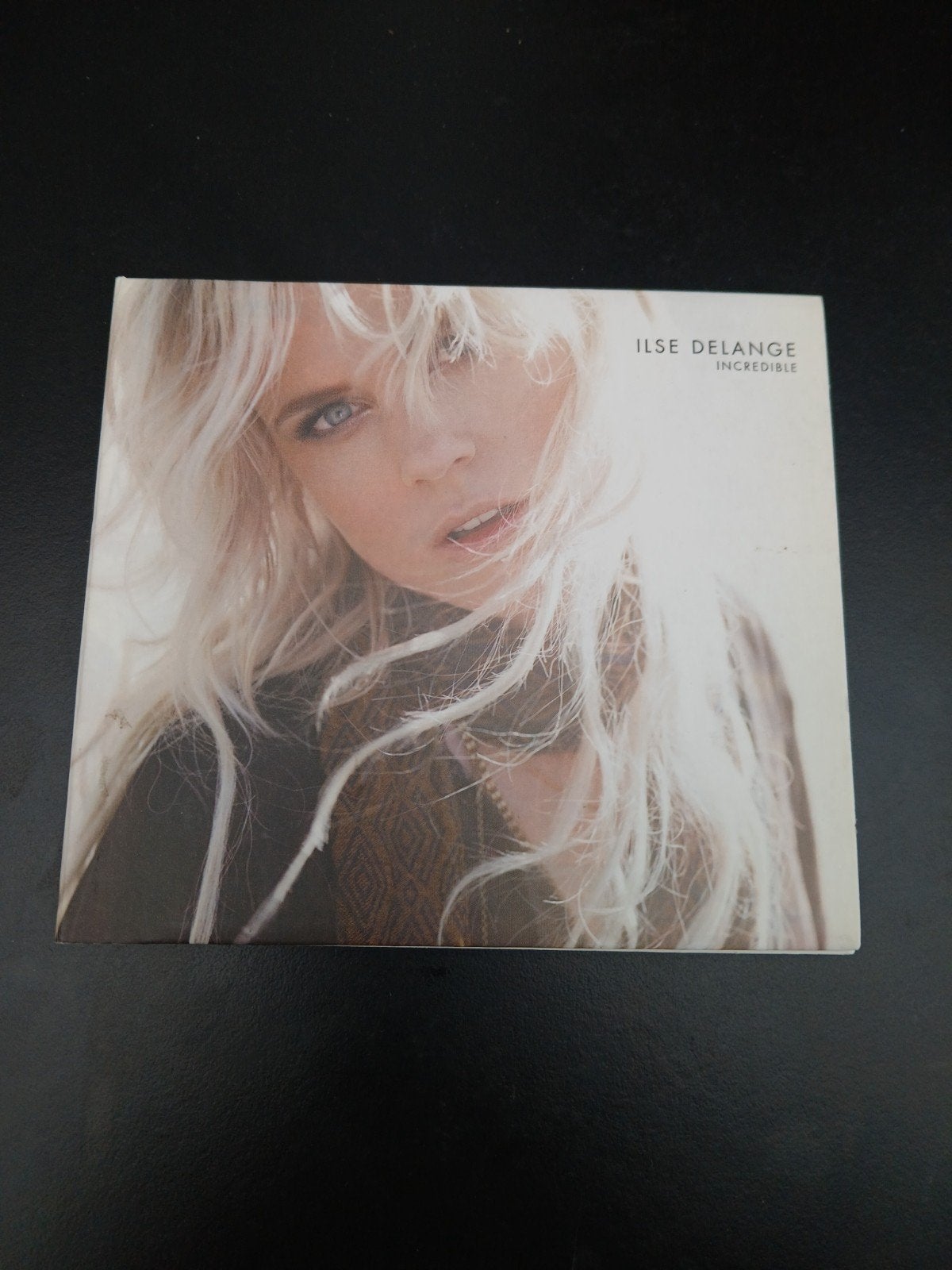 Ilse DeLange - Incredible (CD met DVD), Inclusief DVD, Pop, Ophalen of Verzenden, Zo goed als nieuw