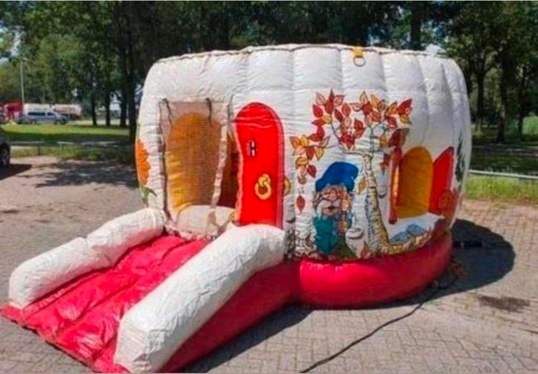 Te koop springkussen kabouter zonder blower 3 meter doorsnee, Ophalen of Verzenden, Gebruikt, Overige