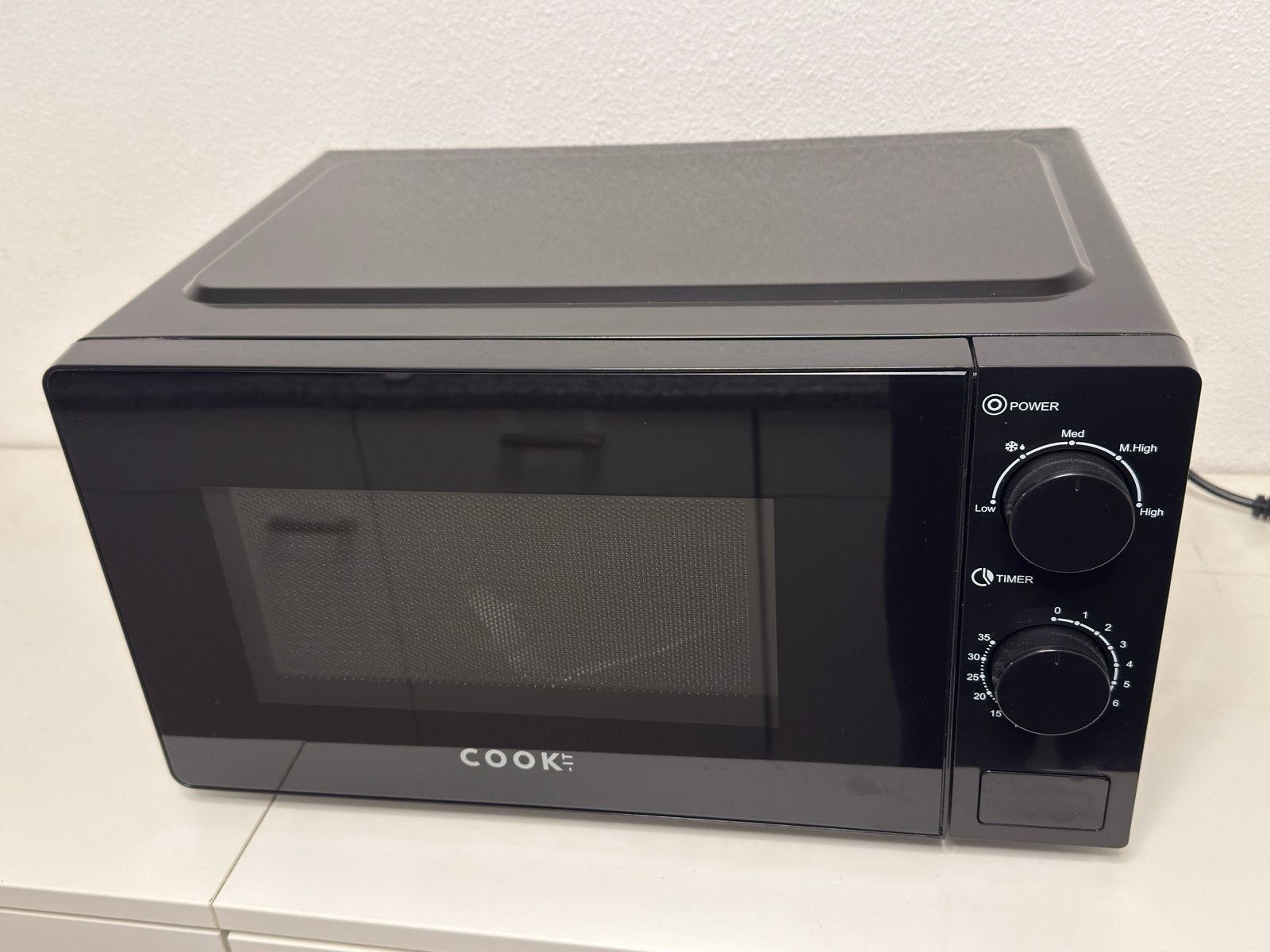 Cook Magnetron - Zo goed als nieuw (4 maanden oud), Ophalen, Minder dan 45 cm, Vrijstaand, Magnetron