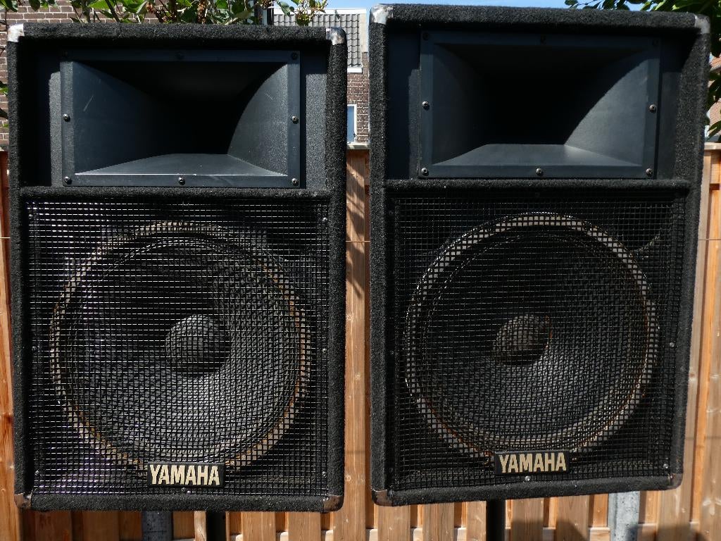 2 zware Yamaha speakers S115IV max vermogen tot 1000 Watt., Gebruikt, Overige typen, 120 watt of meer, Ophalen
