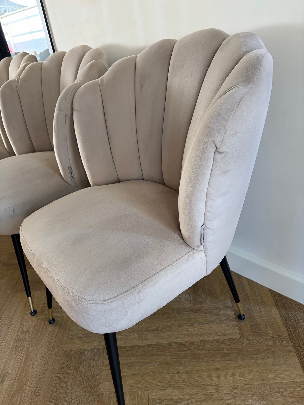 3 Richmond eetkamerstoelen khaki velvet Fox, Huis en Inrichting, Stoelen, Ophalen, Overige kleuren, Drie, Zo goed als nieuw