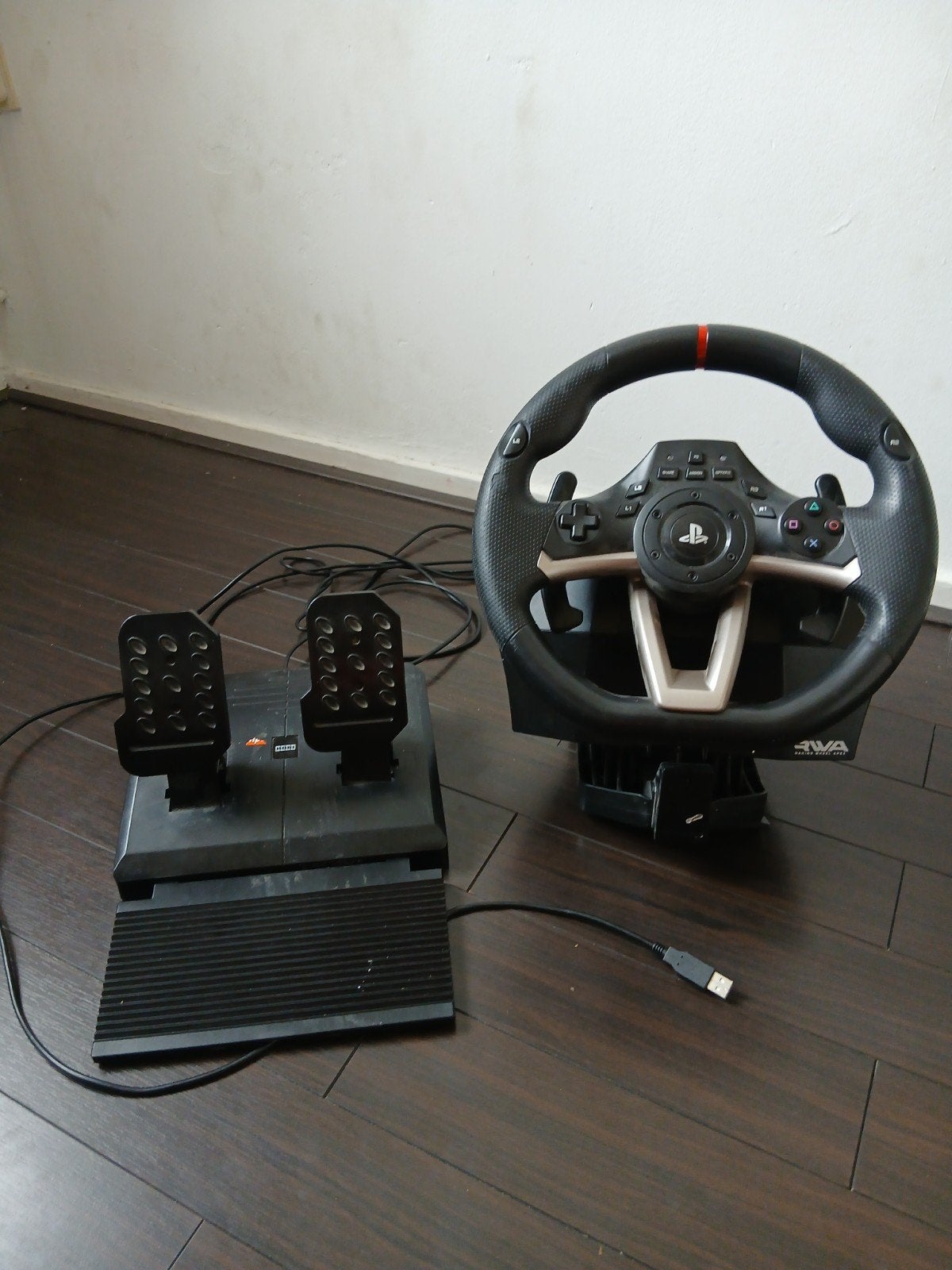 Hori Racing Wheel Apex voor PS3, PS4 en PC - Met pedalen, Spelcomputers en Games, Ophalen of Verzenden, Niet werkend, Stuur of Pedalen