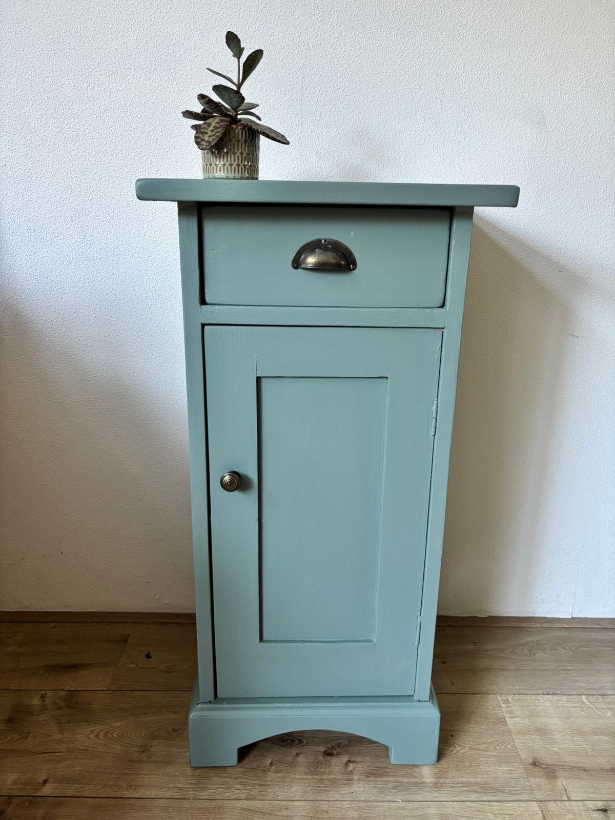 Mooi oud nachtkastje - forest green, Ophalen, Gebruikt, Minder dan 45 cm, 70 cm of meer
