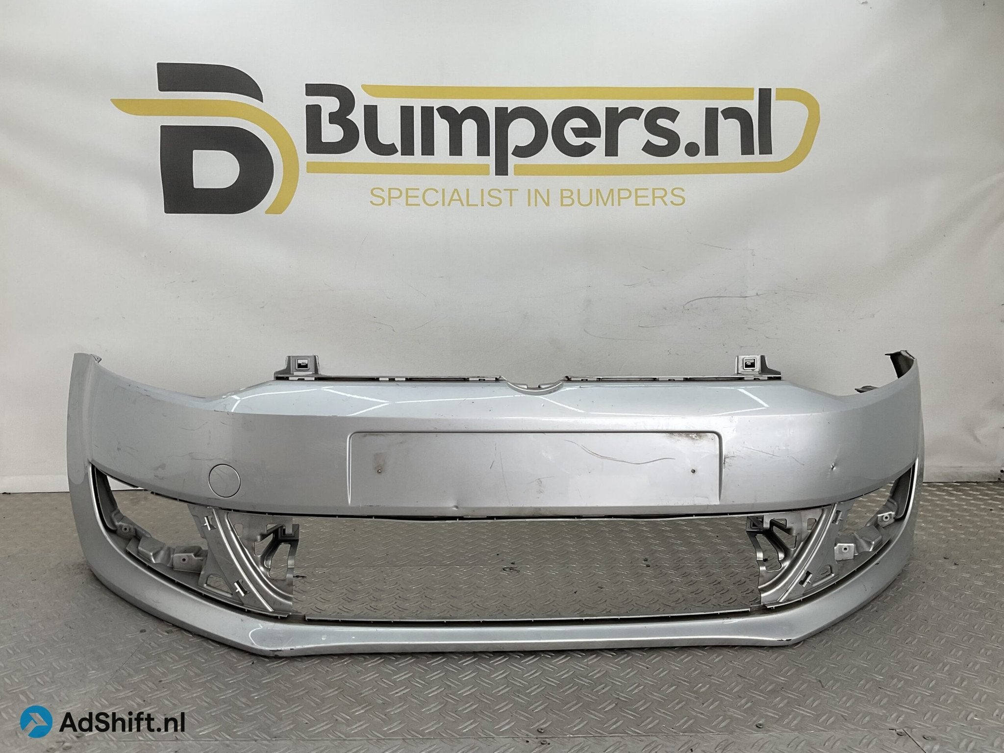 Bumper Volkswagen Polo V 6R 07-12 6R0807221R Voorbumper C4-2, Auto-onderdelen, Carrosserie en Plaatwerk, Bumper