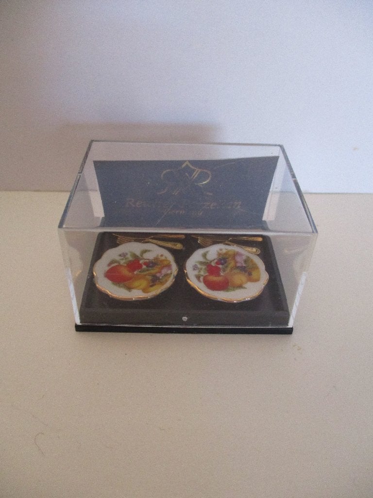 poppenhuis Reutter porselein bordjes en bestek, Ophalen of Verzenden, Zo goed als nieuw, Decoratie