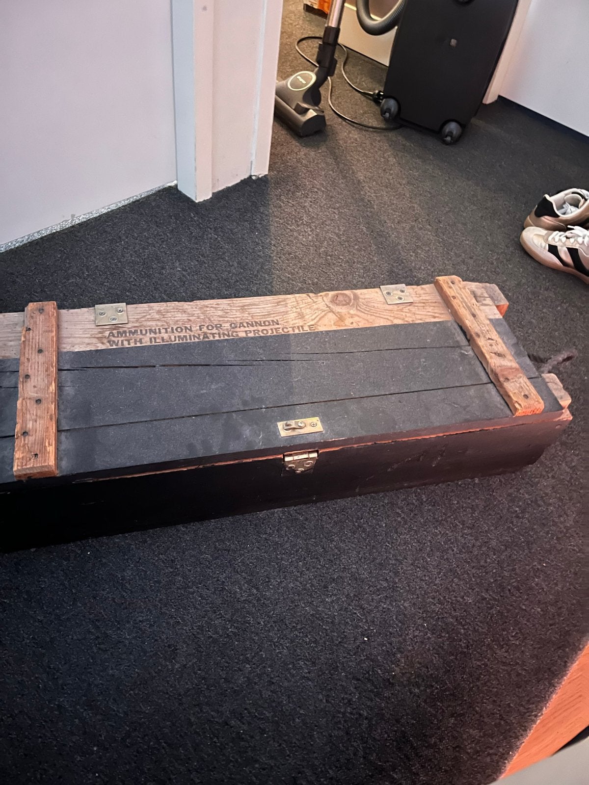 Vintage Munitiekist voor Kanon met Lichtgevend Projectiel, Ophalen, Overige soorten, Overige gebieden, Kist of Geocache