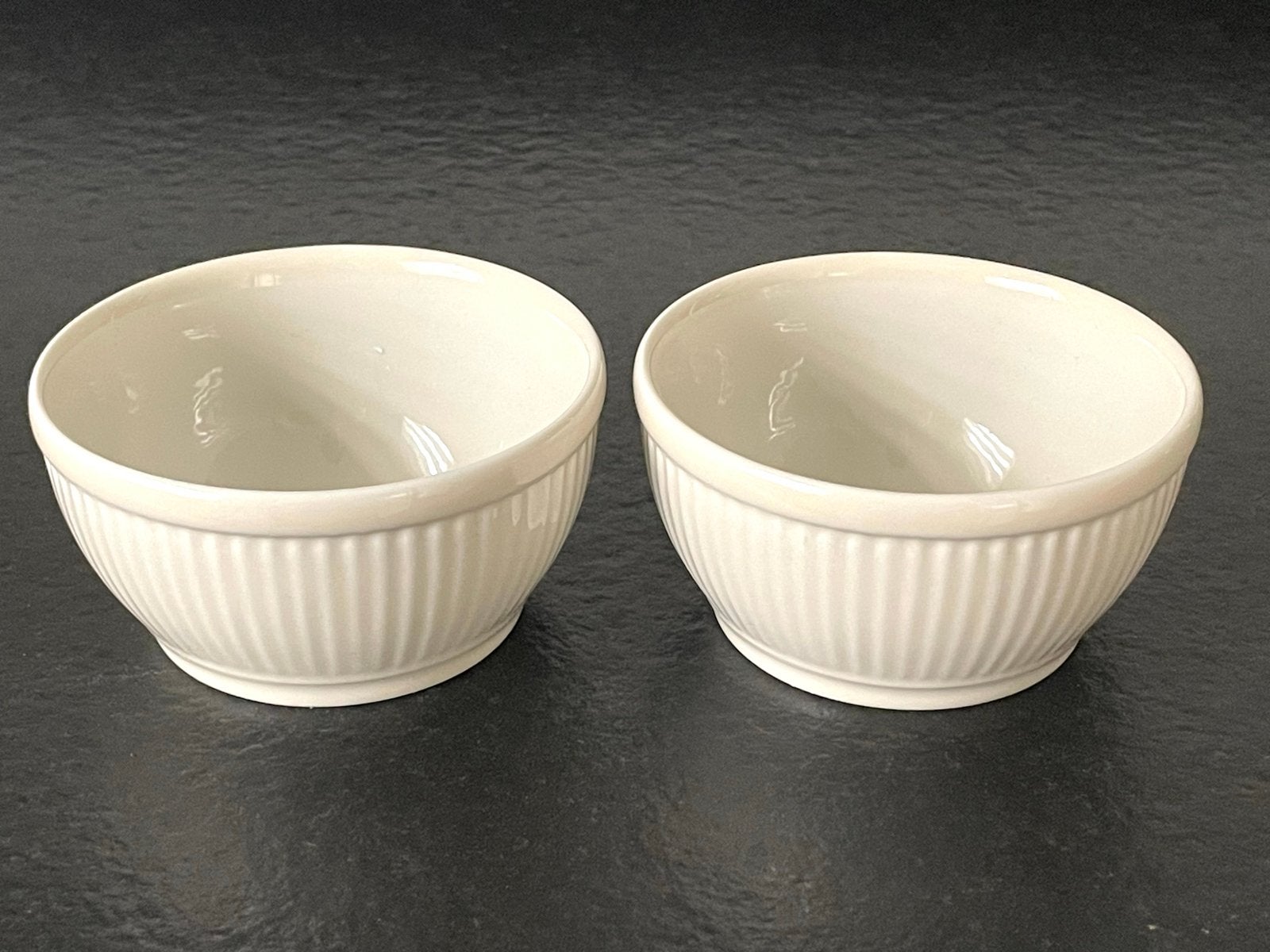 ZGAN 2 Wedgwood Windsor Vitro Schaaltjes Kom Kommetjes  Ø10, Ophalen, Wedgwood, Porselein, Schaal of Schalen