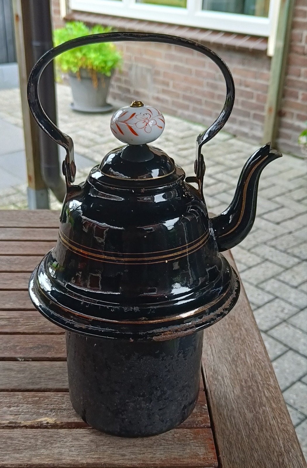 Zak ketel zwart, Ophalen