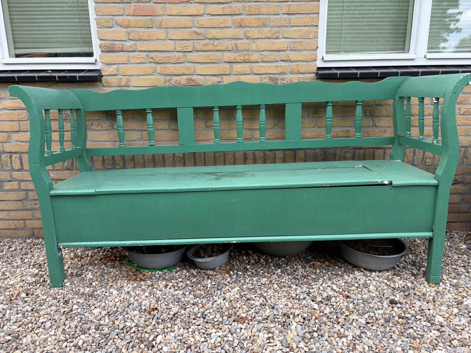Antieke houten klepbank, Ophalen