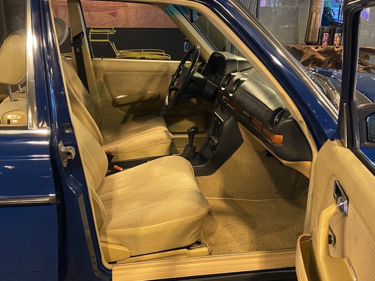 Mercedes-Benz 240 W123 240D (bj 1984), foto 7