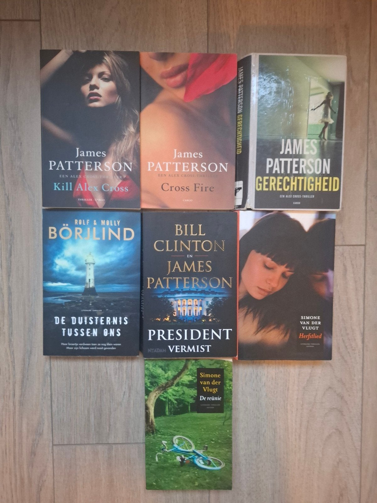7 thrillers, Ophalen of Verzenden, Gelezen, Overige