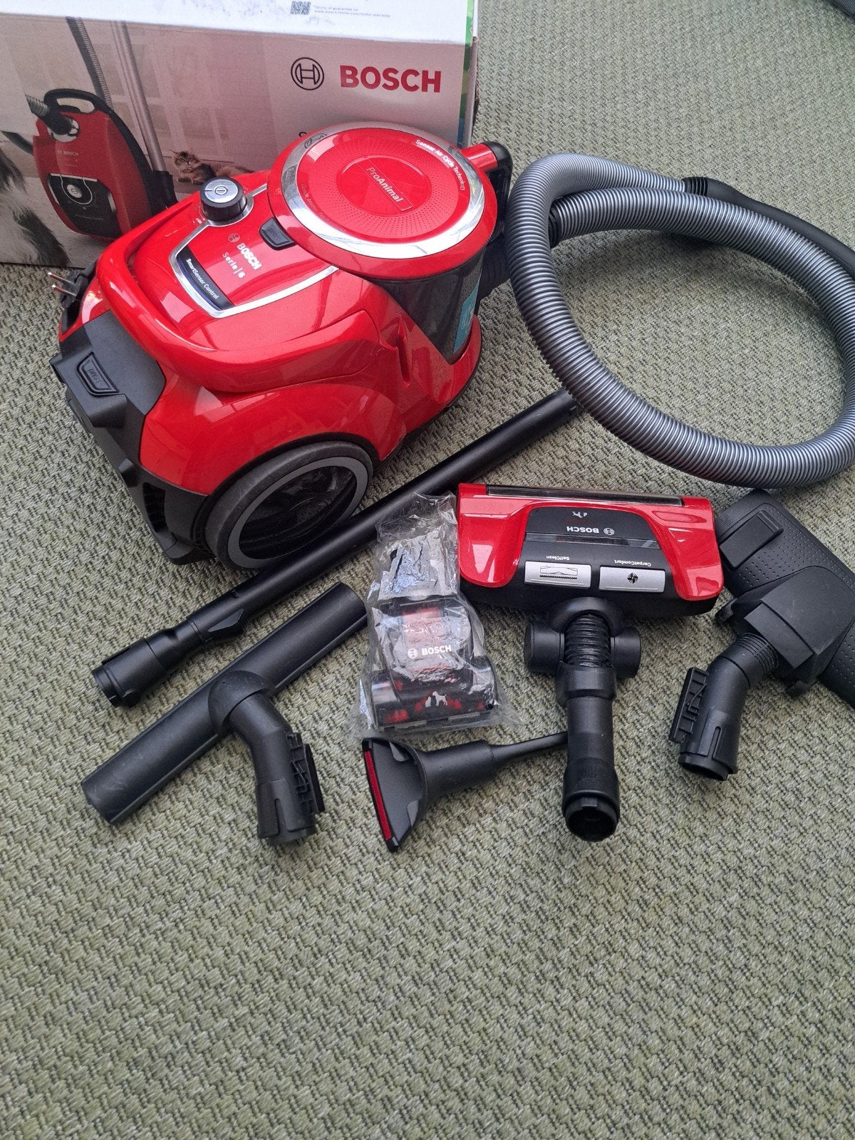 Bosch Serie 6 ProAnimal stofzuiger rood bagless BGS41PET1/04, Witgoed en Apparatuur, Philips, Ophalen of Verzenden, Zo goed als nieuw