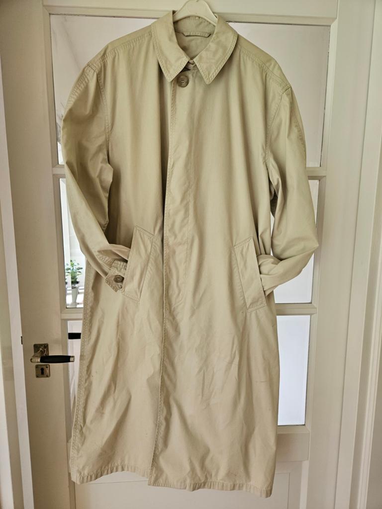 HUGO BOSS REGENJAS MAAT 50, BEIGE kleur, Beige, Overige maten, Ophalen of Verzenden, Zo goed als nieuw