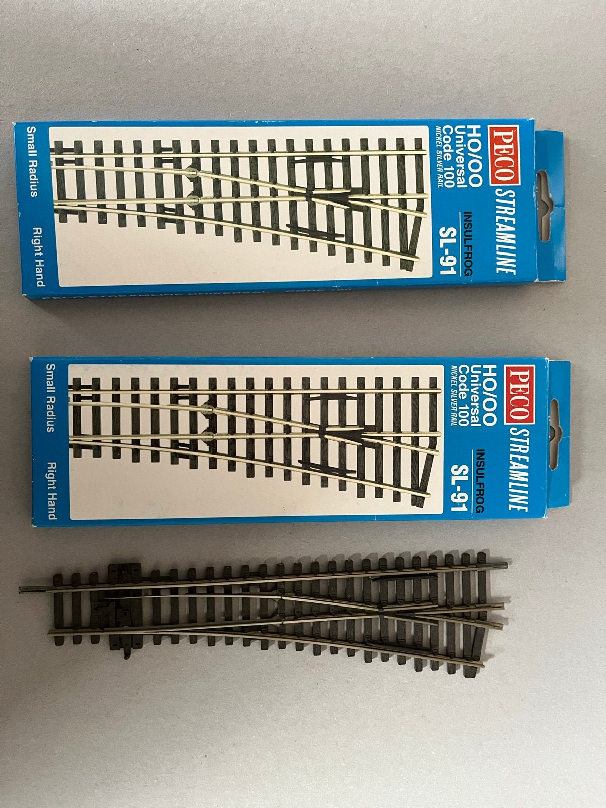 Peco wissels SL-91, links, code 100 (3 stuks), Ophalen of Verzenden, Zo goed als nieuw, Trein, Overige typen