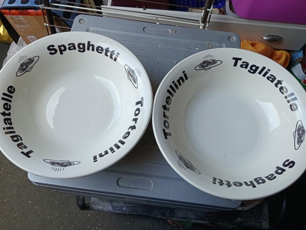 2 pastaborden, Keramiek, Nieuw, Ophalen of Verzenden, Bord(en)