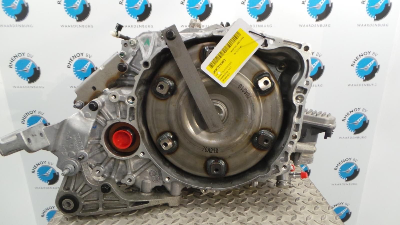 VOLVO V40 cross country TRANSMISSIE / VERSNELLINGSBAK 2014, Ophalen of Verzenden, Gebruikt, Stiba lid