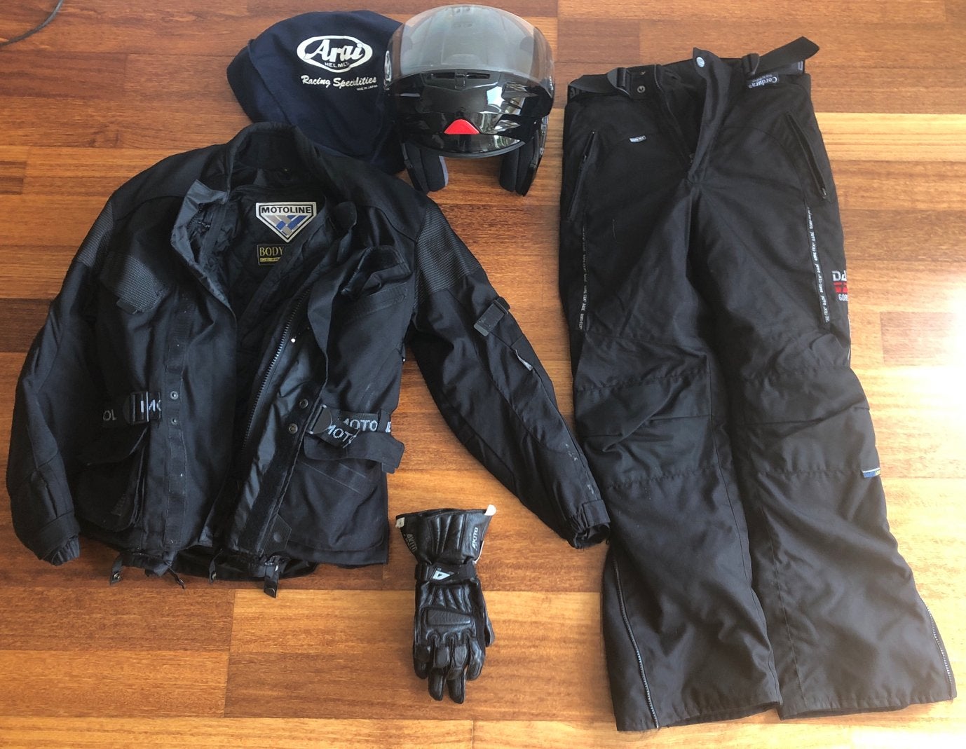 Complete motoroutfit: jas, broek, handschoenen, schoen, Motoren, Ophalen of Verzenden, Tweedehands, Dames, Jas | textiel