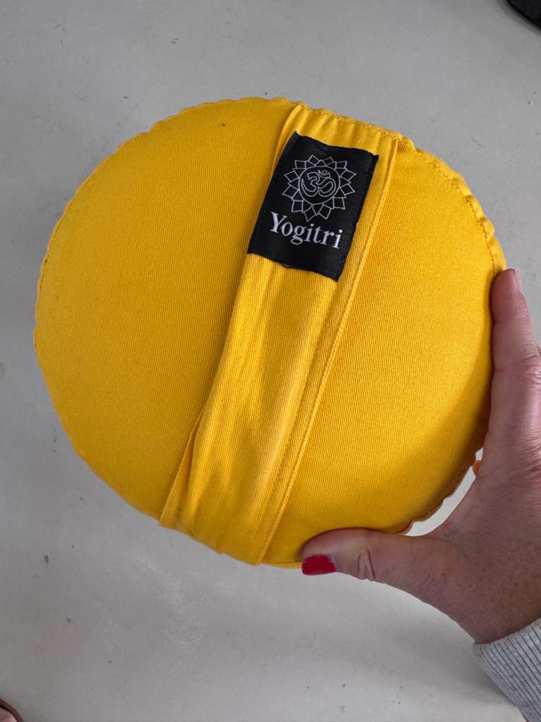3 Gele Grote Bolsters voor Yoga (80x25 cm), Ophalen, Gebruikt, Yoga-accessoire