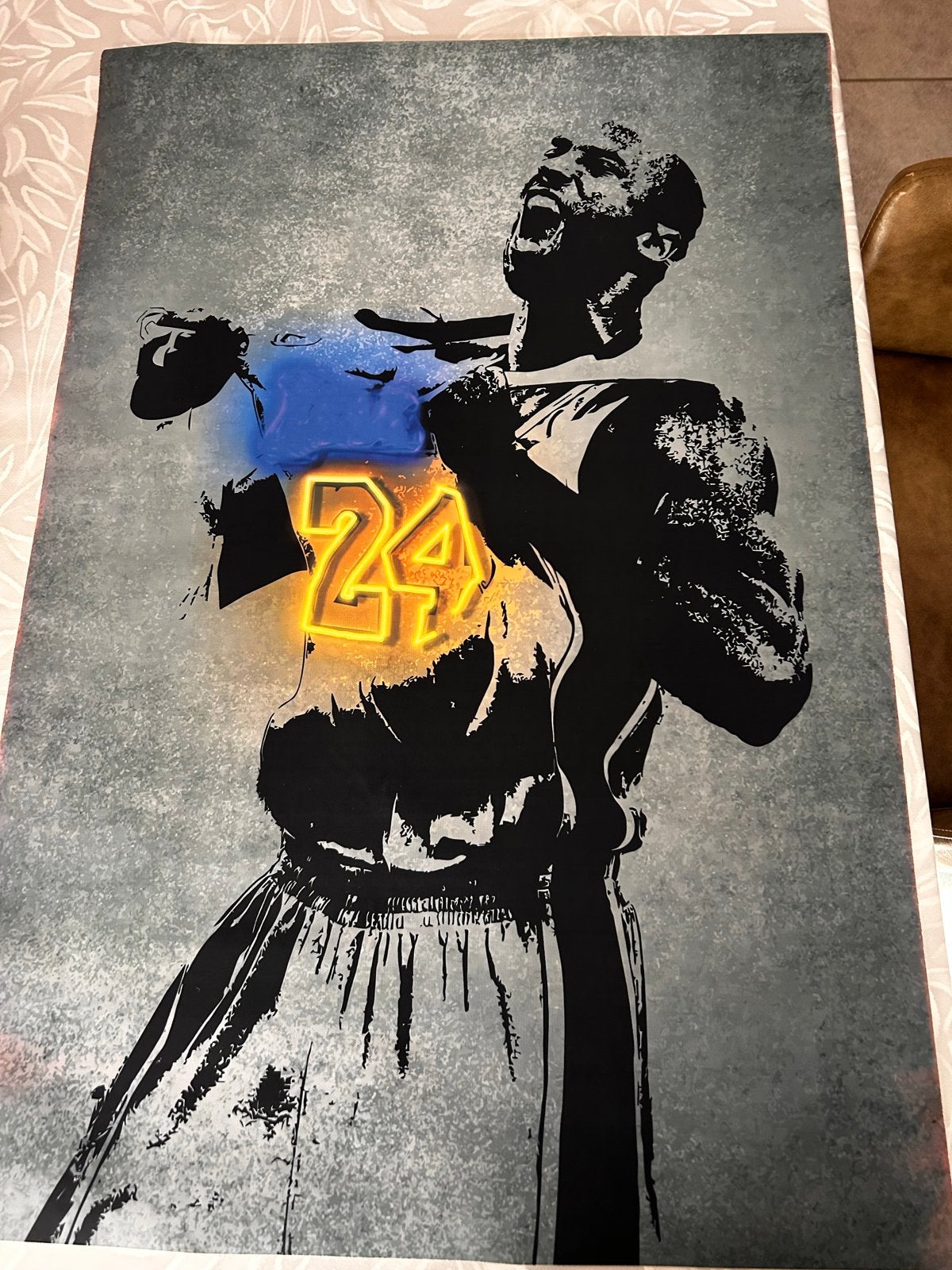 Kobe Bryant Canvas met Neon 24 canvas, Verzamelen, Ophalen of Verzenden, Nieuw, Buitenlandse clubs