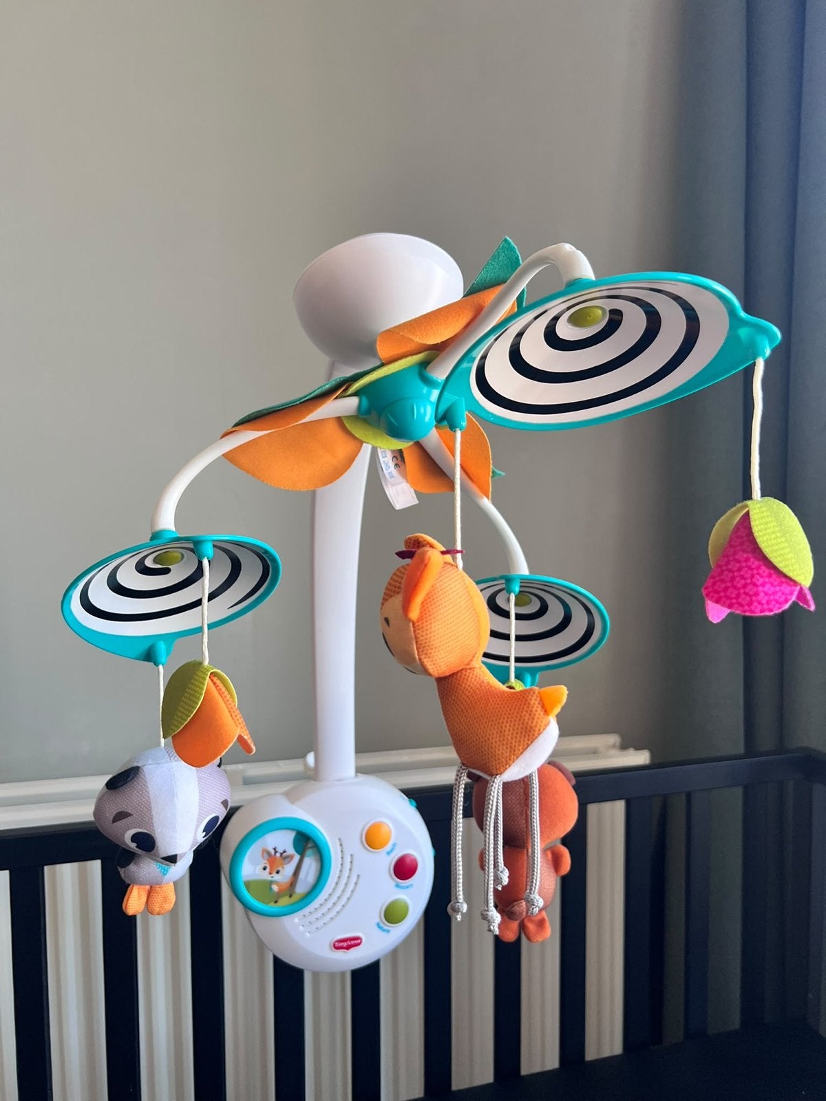 Muziekmobiel met lichtje van Tiny Love, Kinderen en Baby's, Ophalen, Zo goed als nieuw, Mobiel, Met licht