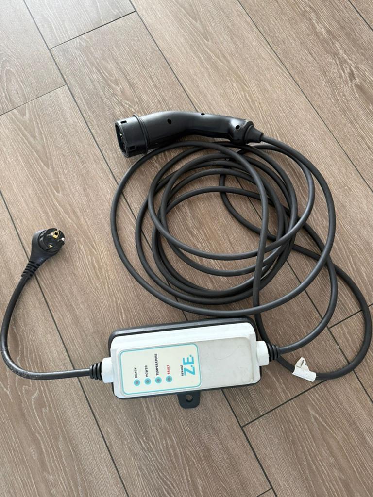 Aptiv E-Z Laadkabel thuisoplader Renault Zoe, Ophalen of Verzenden, Zo goed als nieuw, Laadpaal en Laadkabel