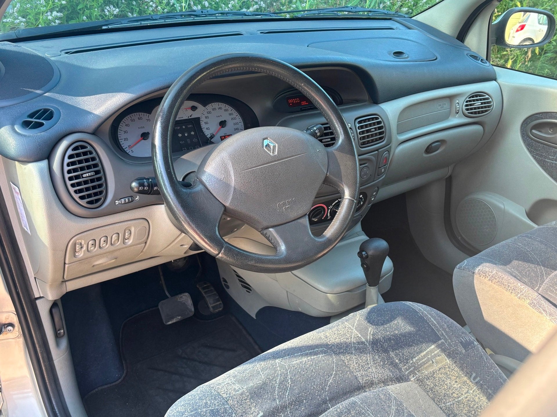 Renault Scénic 2.0-16V RXI | Automaat | Airco | El. Ramen |, Auto's, Renault, 1998 cc, Gebruikt, 1295 kg, 4 cilinders
