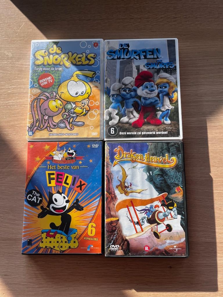 4x DVD Smurfen Snorkels Felix de Cat Drakenheuvel, Cd's en Dvd's, Alle leeftijden, Ophalen of Verzenden, Zo goed als nieuw, Amerikaans