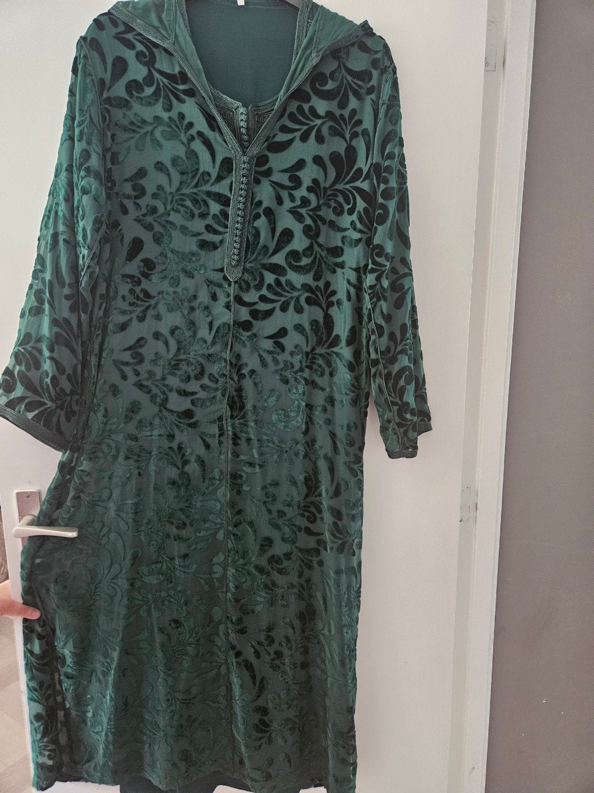 Groene fluwelen jelabba met patroon, Kleding | Dames, Jurken, Maat 38/40 (M), Ophalen of Verzenden, Onbekend, Zo goed als nieuw