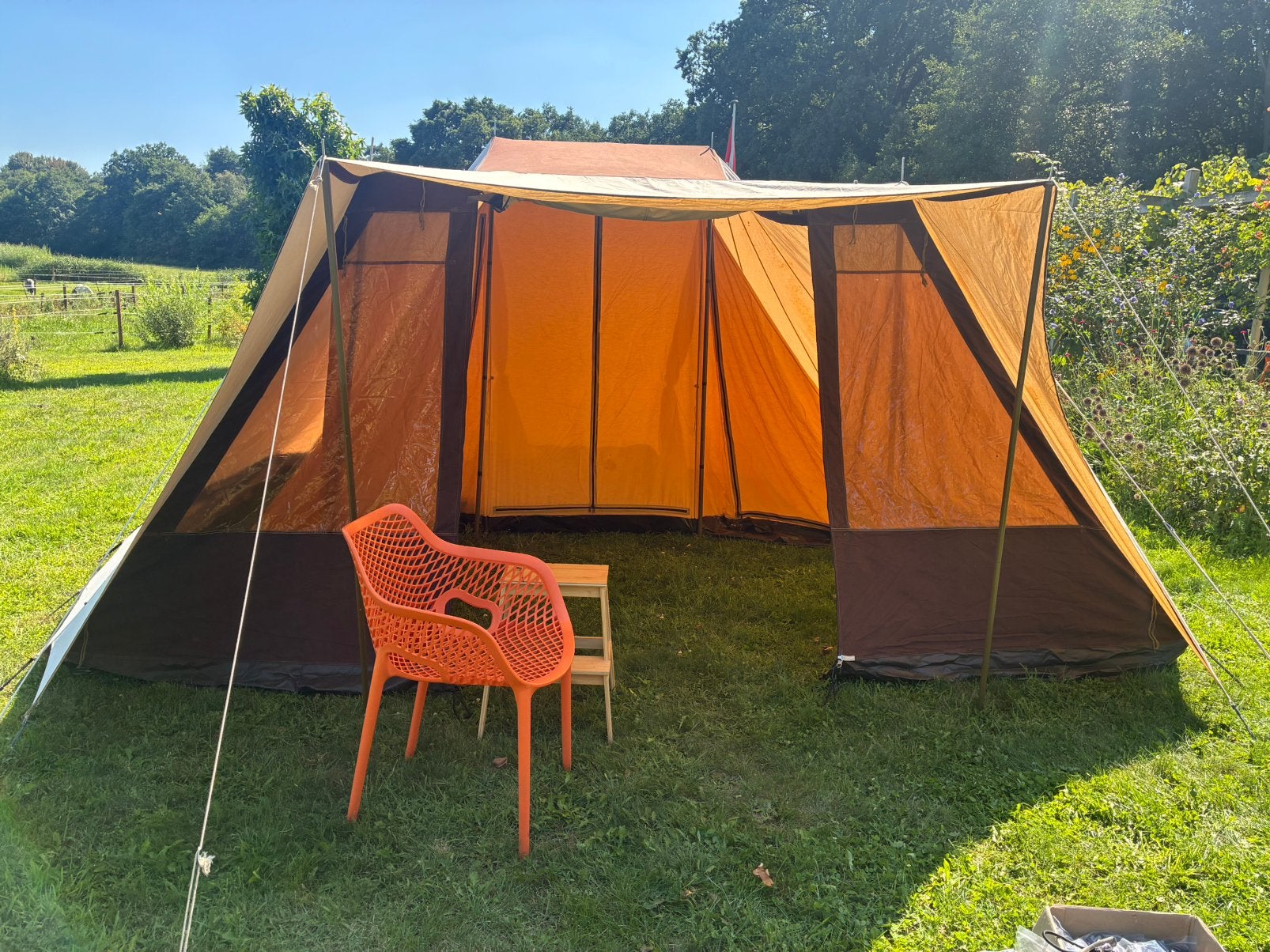 Teab 6 persoons tent, Ophalen, Zo goed als nieuw, Tot en met 6