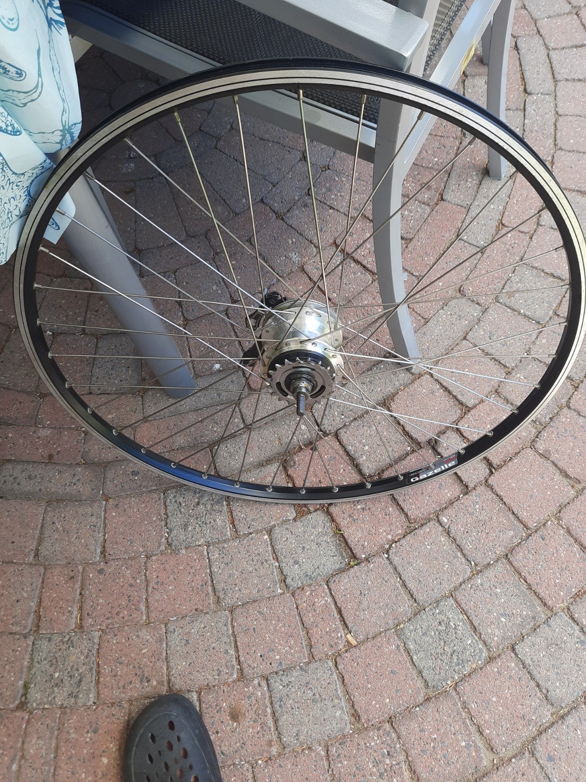 Fietswielen 28 inch 622x19 C , 7 versnelling voor en  achter, Fietsen en Brommers, Fietsonderdelen, Ophalen