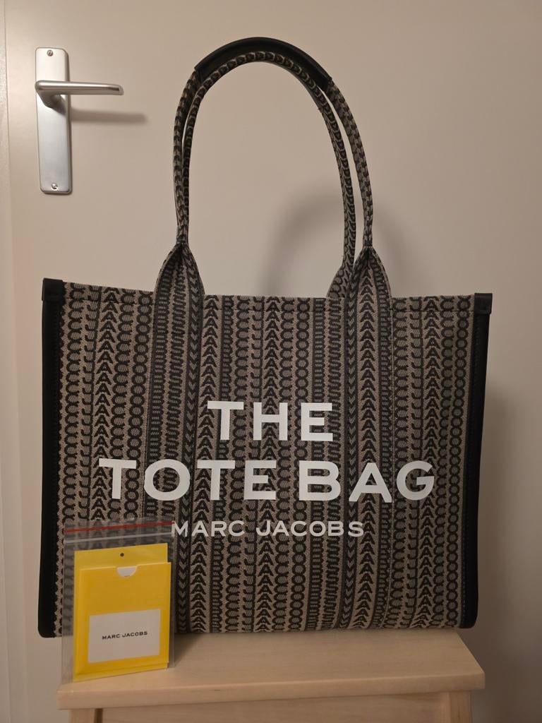 The Tote Bag van Marc Jacobs, Sieraden, Tassen en Uiterlijk, Tassen | Damestassen, Ophalen, Zo goed als nieuw, Beige, Shopper