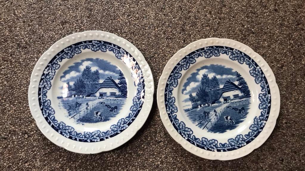 2x Societe Ceramique Boerenhoeve borden, Maastricht, Antiek en Kunst, Ophalen of Verzenden
