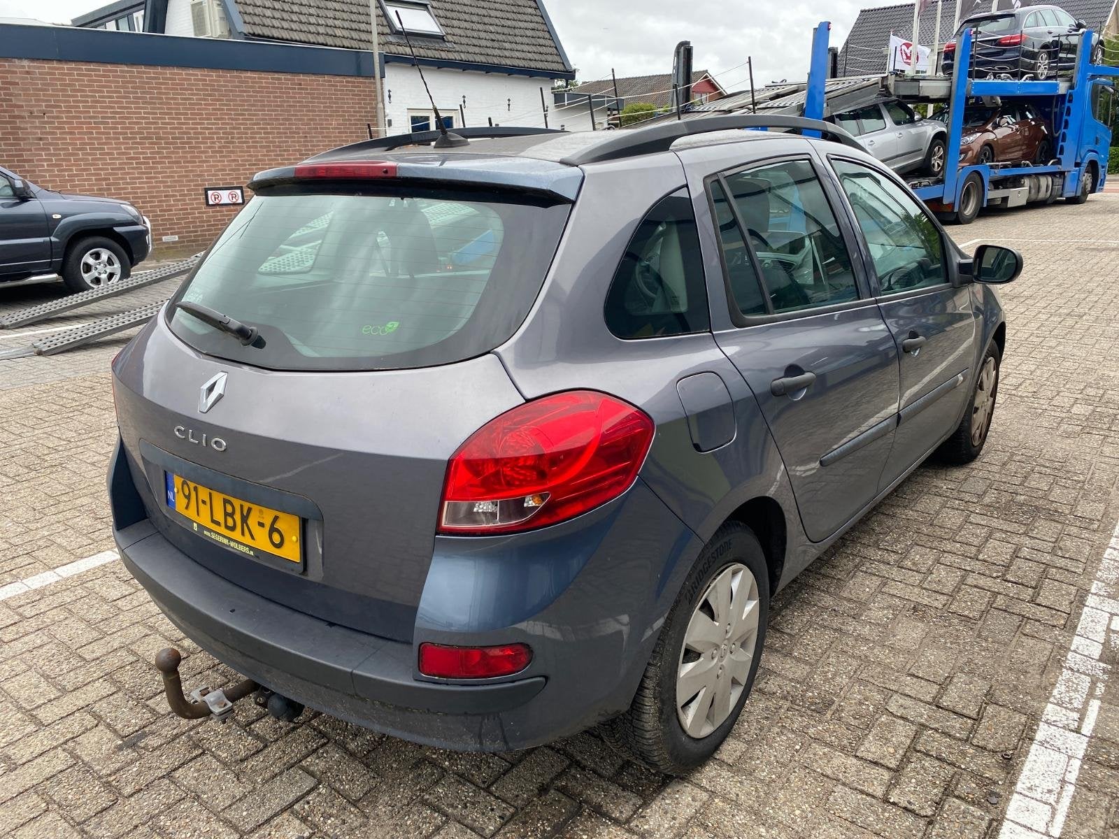 Renault Clio Estate 1.2 TCE Special Line | Navi | Airco | El, Voorwielaandrijving, 4 cilinders, 1095 kg, Blauw