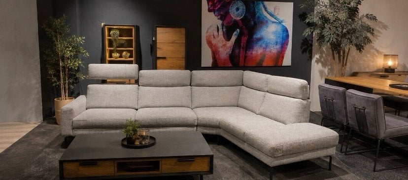 Hoekbank showroommodel - van €3.265,- nu €2.499,-, Ophalen of Verzenden, Zo goed als nieuw, Stof