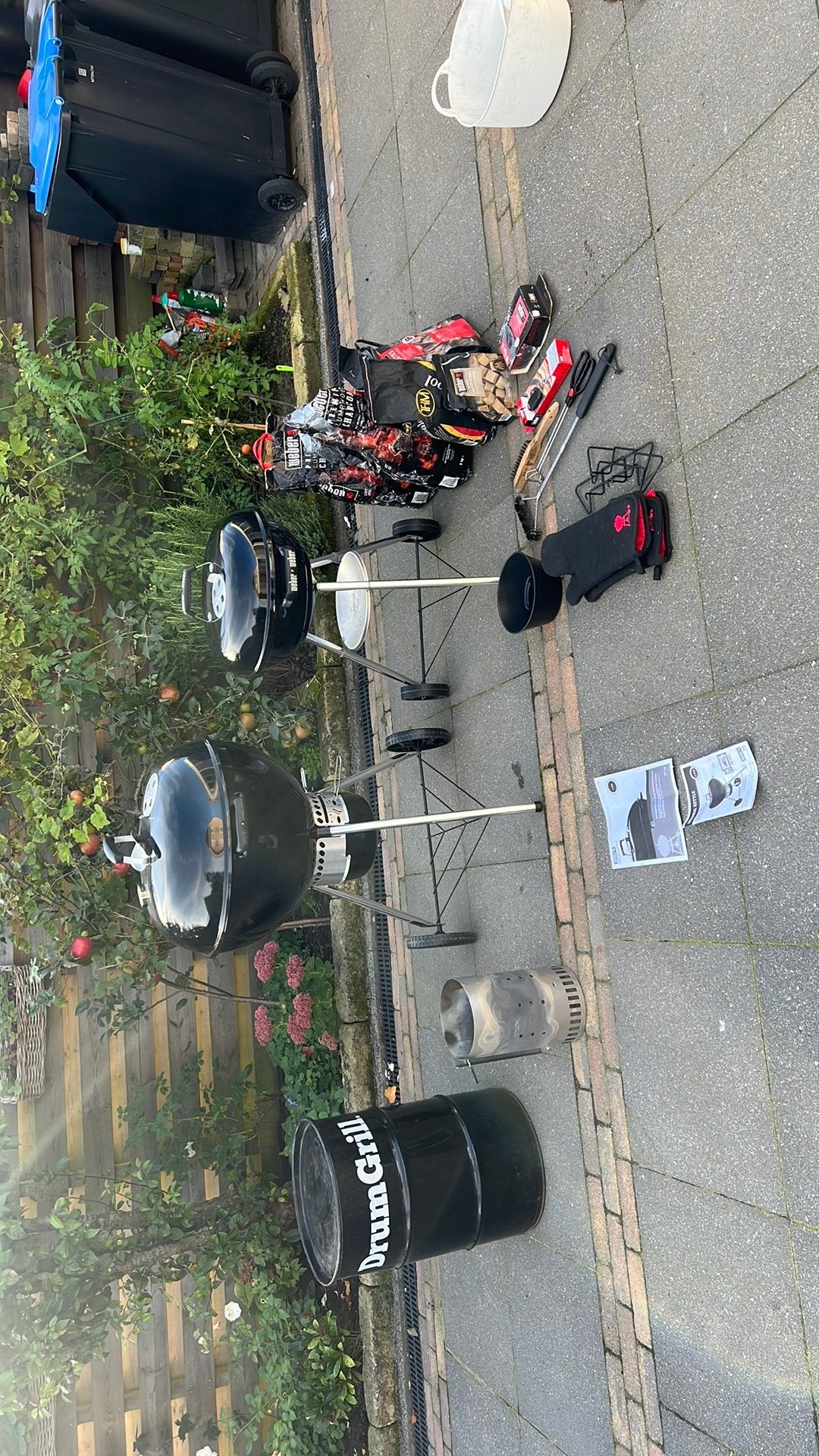 Weber BBQ set oa weber e 5730, Ophalen, Zo goed als nieuw, Met accessoires